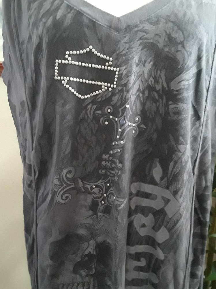 HARLEY DAVIDSON TANK TOP W/ RIPS